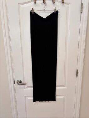 SKIMS Soft Long Lounge Skirt